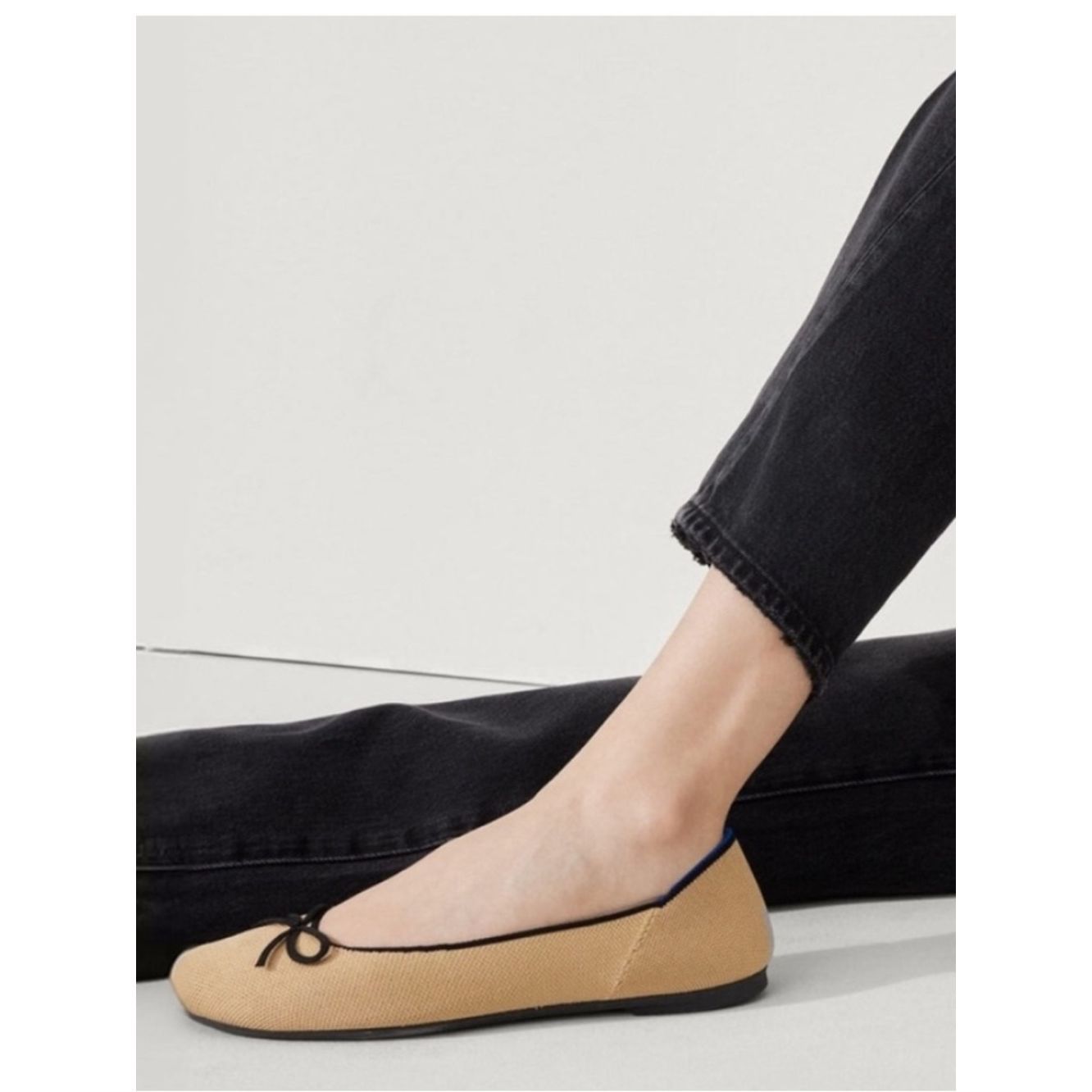 Rothy's Ballet Flats In Beige & Black, Size 11.5, Nwot Display Pair
